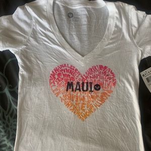 Maui V neck shirt